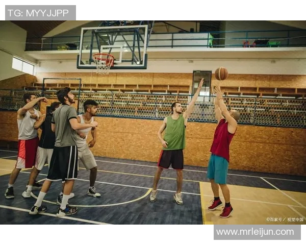 武汉羽毛球队战术解析：掌控比赛节奏与对手心理的策略探讨