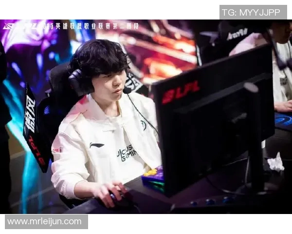 职业联赛特别报道：FPX如何在竞争激烈的环境中实现辉煌突破与成长