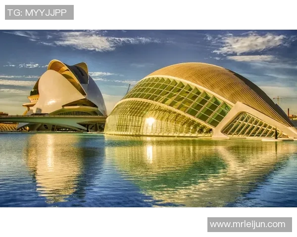 加莱诺的艺术世界探索与创作理念的深度解析与反思 加莱诺的艺术世界探索与创作理念的深度解析与反思