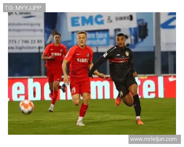 弗赖堡与门兴精彩对决视频回顾分析全场亮点与精彩瞬间分享