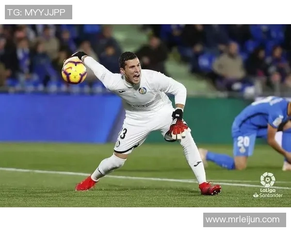 莫德与斯达激战正酣谁将成为本赛季的黑马之王