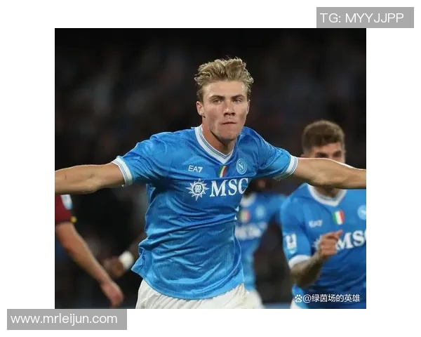 霍伊伦的传奇人生与科学探索之路：从天才少年到伟大物理学家的蜕变历程