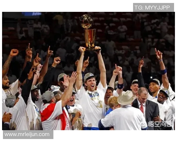 2015年小牛与马刺季后赛第三场激战回顾与精彩瞬间分析